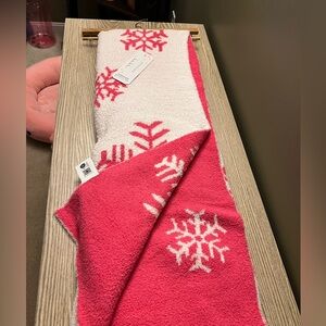 Nicole Miller blanket